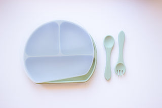 FEEDING | PLATE WITH LID | FORK AND SPOON | OLIVE